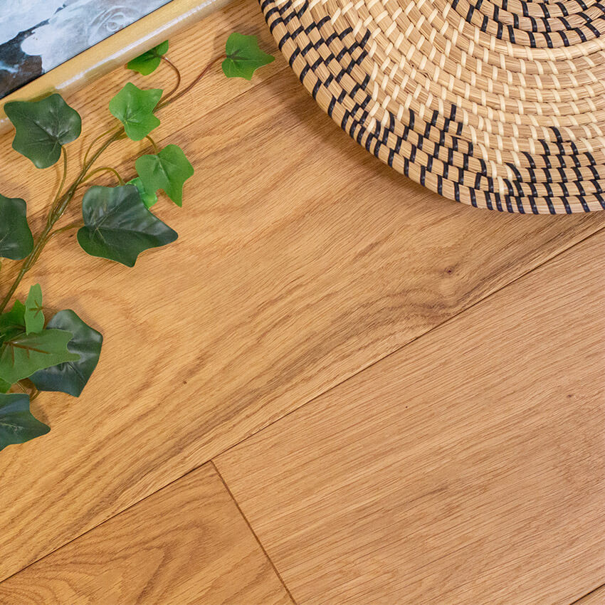 Salcombe Natural Oak Woodpecker Flooring