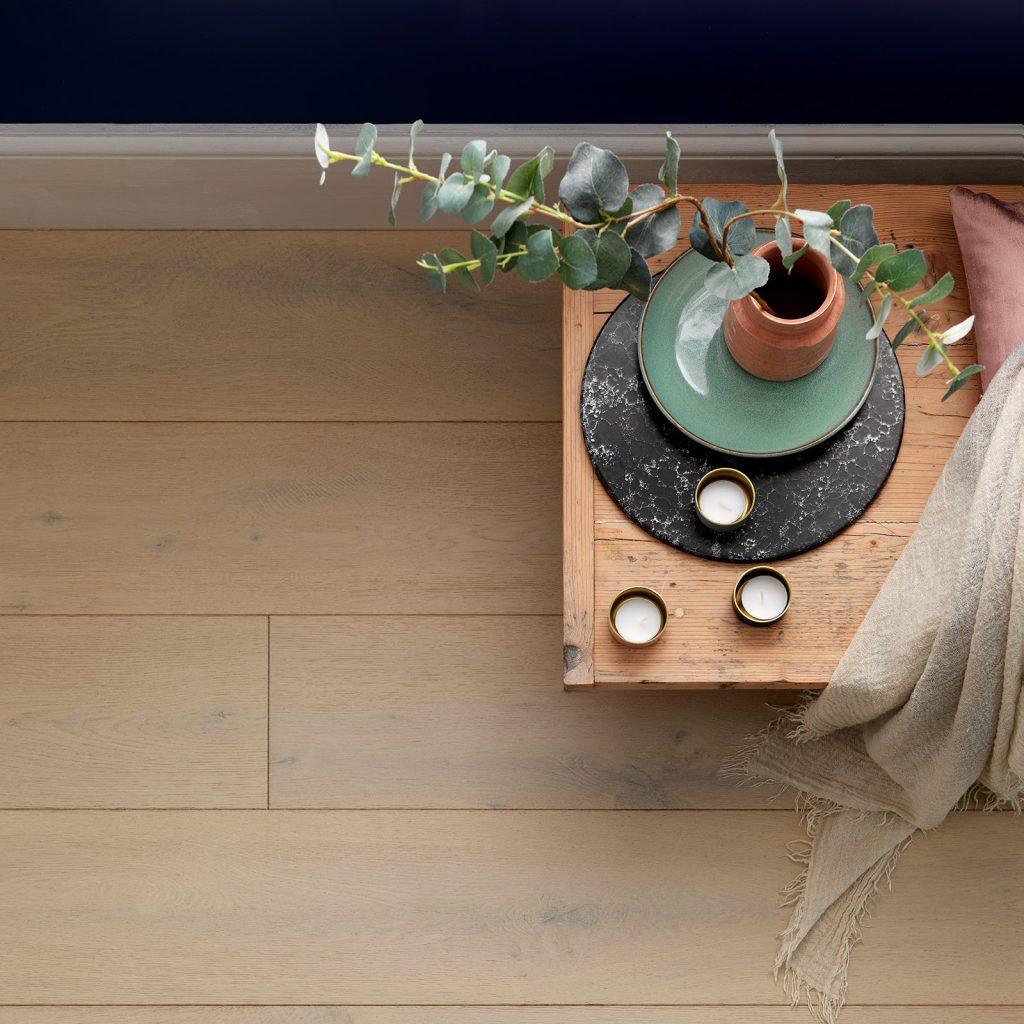 Chepstow Vanilla Oak Outlet Woodpecker Flooring