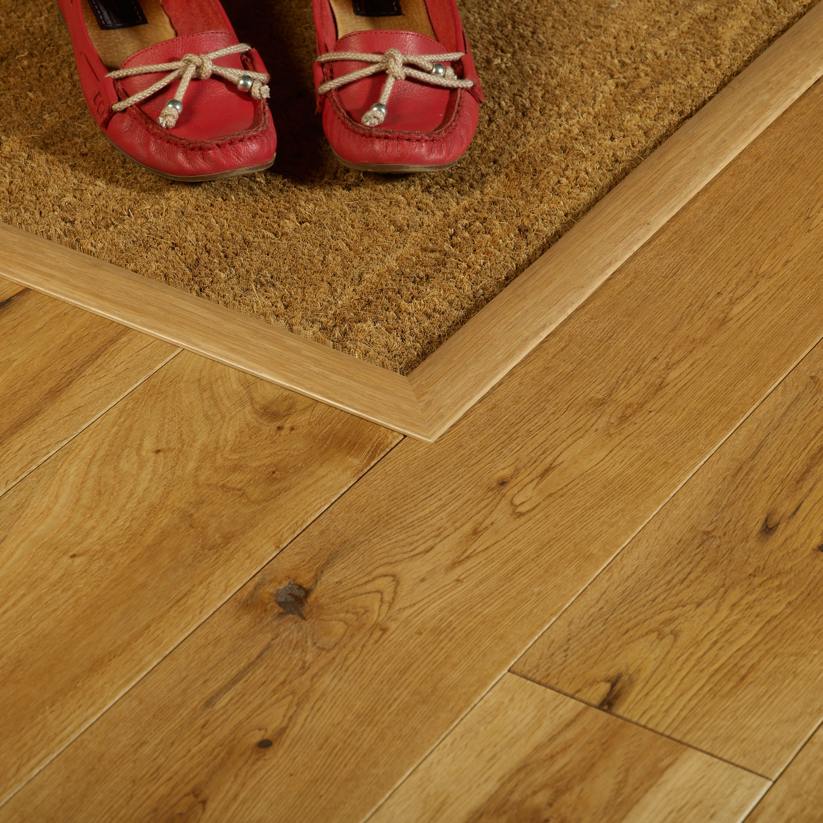 A Guide To Wood Floor Trims Woodpecker Flooring