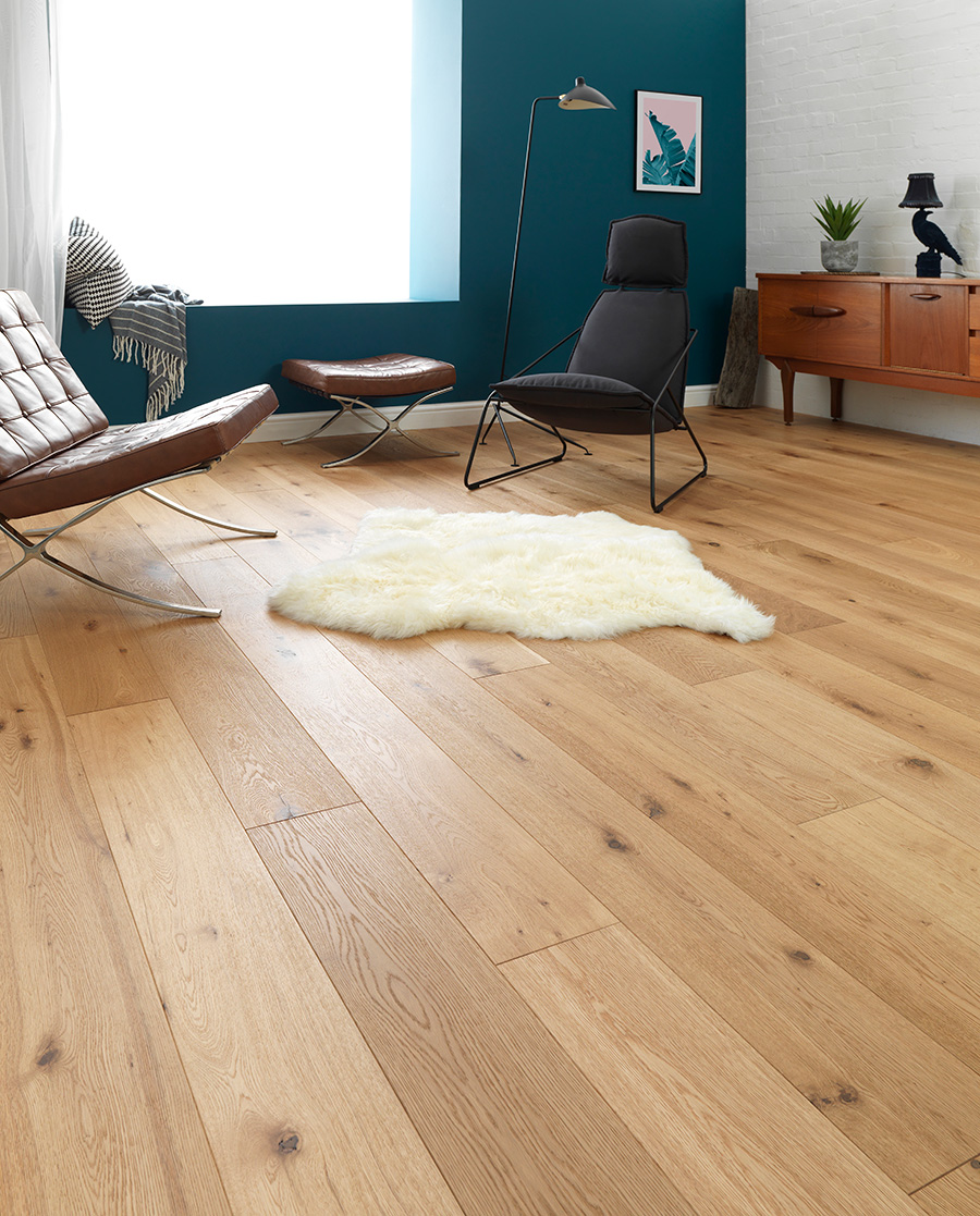 chepstow-rustic-oak-plank-flooring-warm-beautiful