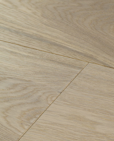 harlech-white-oiled-oak-engineered-floor-closeup-woodpecker-flooring-product-image-400x495px