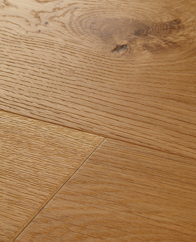 chepstow-rustic-oak-engineered-floor-closeup-woodpecker-flooring-product-image-400x495px