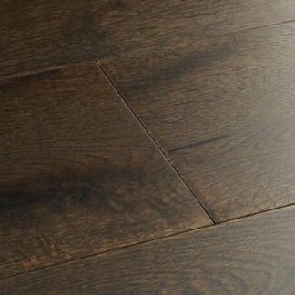 chepstow-planed-cocoa-oak-engineered-floor-closeup-woodpecker-flooring-product-image-400x495px