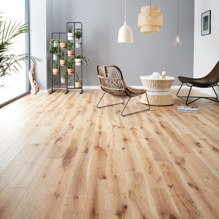 York White Washed Oak Solid Wood Woodpecker Flooring