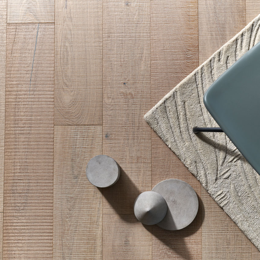CHEPSTOW SAWN GREY OAK