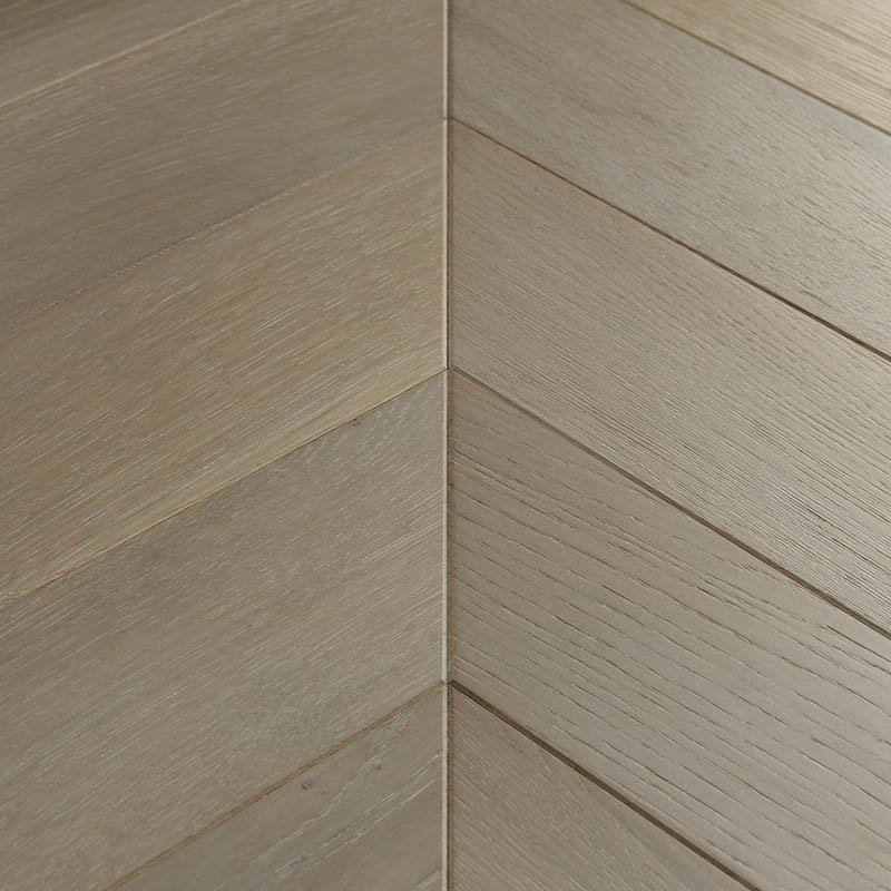 GOODRICH FEATHER OAK CHEVRON