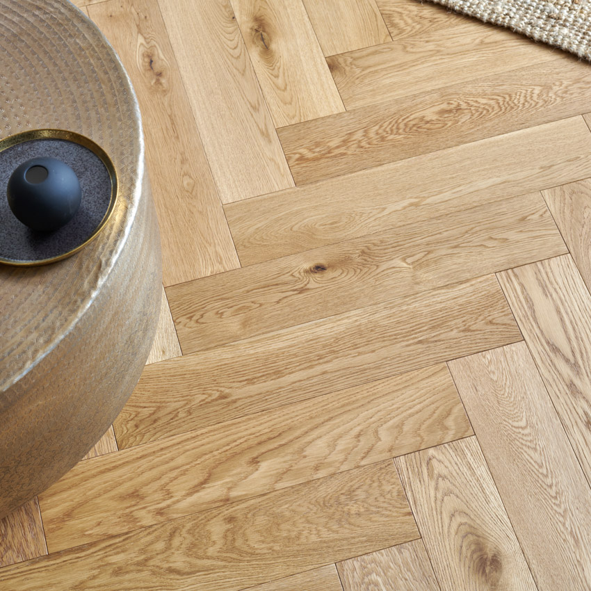 HIGHCLERE NATURAL OAK