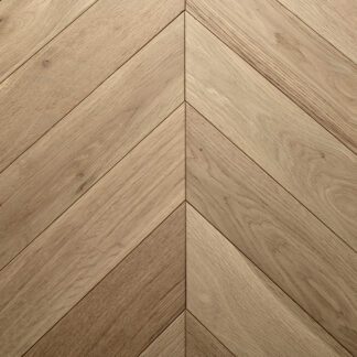 natural-wood-flooring-smoked-herringbone-light-parquet
