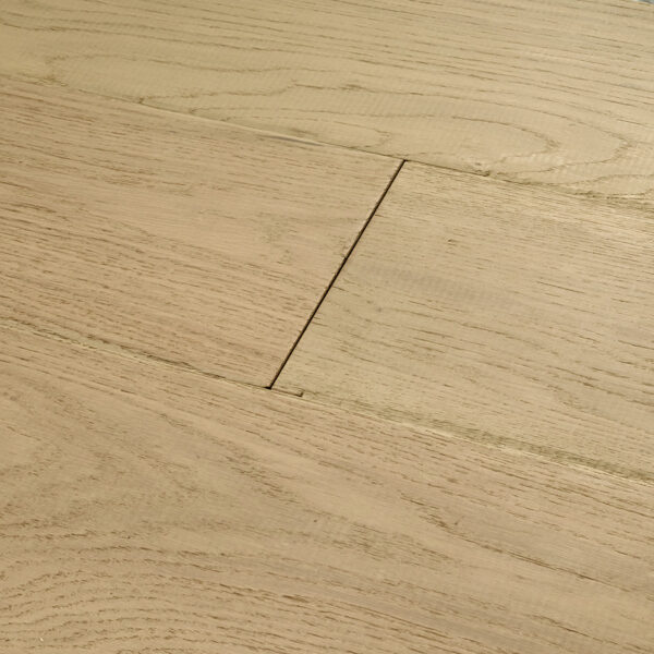 chepstow-shale-oak-pale-light-wood-flooring-plank