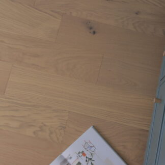 chiffon-oak-natural-wood-flooring