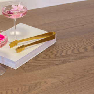Harlech-Biscotti-Oak-Cameo-2-600x400