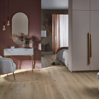 Chepstow-Flaxen-Oak-Roomset--600x429